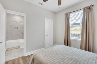 9309 Belfast St in New Orleans, LA - Building Photo - Building Photo