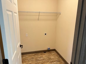 2809 Beth Ann Ct in Pontoon Beach, IL - Building Photo - Building Photo