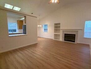309 Westin Ln in Chico, CA - Building Photo - Building Photo