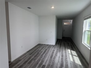 32909 Osprey Peak Wy in San Antonio, FL - Building Photo - Building Photo