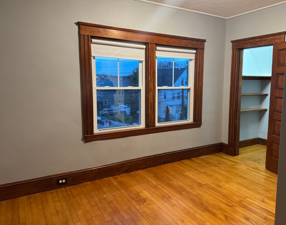 590 Weld St, Unit #2 in Boston, MA - Building Photo