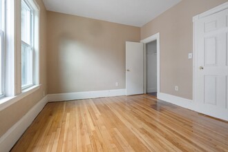 36 Georgia St, Unit 2 in Boston, MA - Building Photo - Building Photo