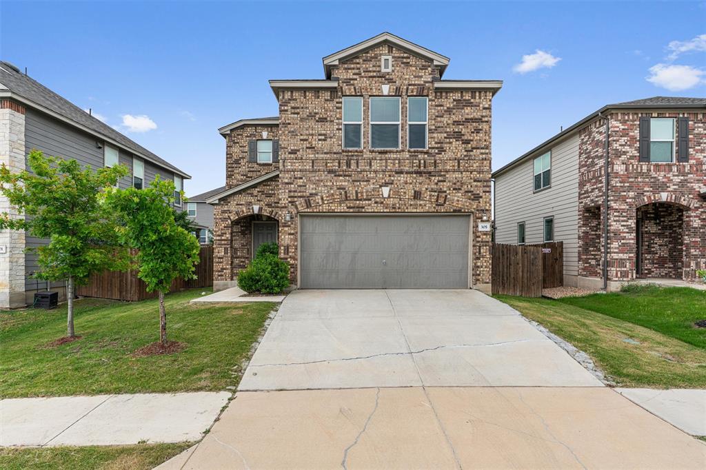305 Los Cobos Ln in Georgetown, TX - Foto de edificio