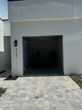 9187-9189 N Travis Dr in Citrus Springs, FL - Foto de edificio - Building Photo