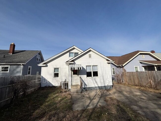 525 Harrison Ave in Hamilton, OH - Building Photo - Building Photo