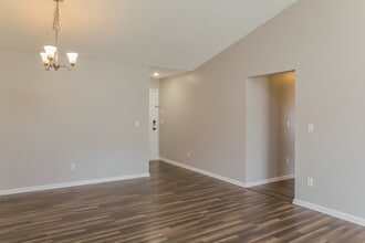 1662 Sugarpine Drive in Middleburg, FL - Building Photo - Building Photo