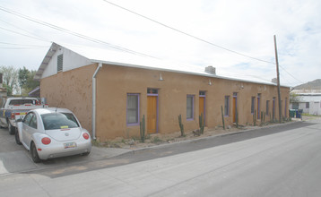 209-219 W 17th St in Tucson, AZ - Building Photo - Building Photo