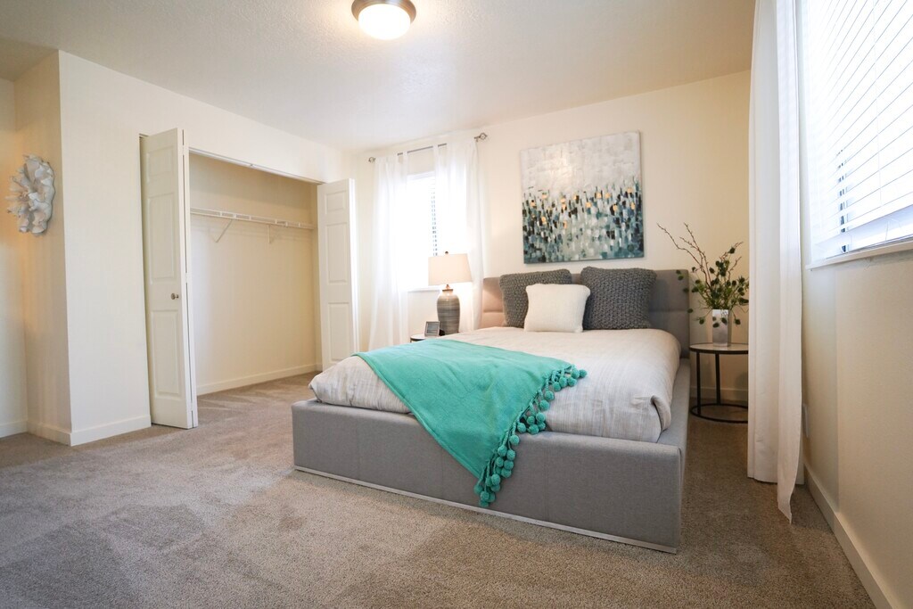 Goldstone Place Apartments in Clearfield, UT