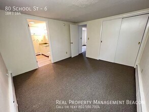 80 School St in Lebanon, NH - Foto de edificio - Building Photo