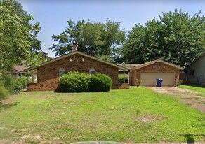 1816 Rapier Dr in Horn Lake, MS - Building Photo
