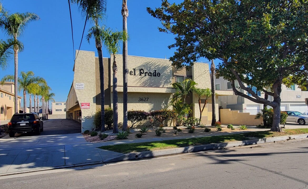 Del Prado in Torrance, CA - Building Photo