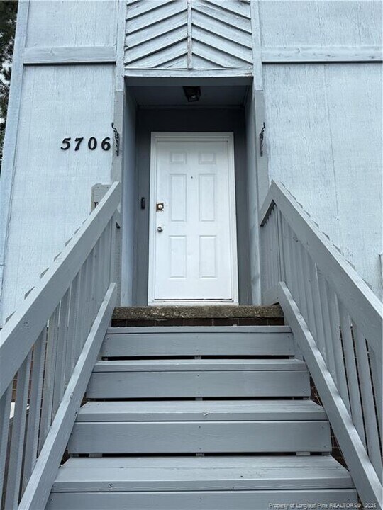 5706 Aftonshire Dr in Fayetteville, NC - Building Photo