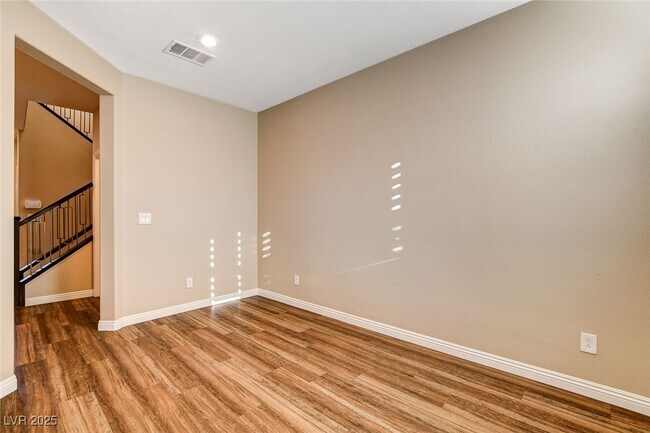 property at 888 Haven Oaks Pl