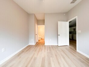 5289 Stacy St in West Palm Beach, FL - Building Photo - Building Photo