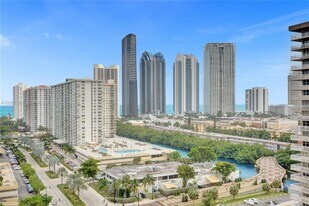 251 174th St in Sunny Isles Beach, FL - Building Photo