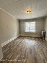 916 S 9th Ave in Scranton, PA - Building Photo - Building Photo