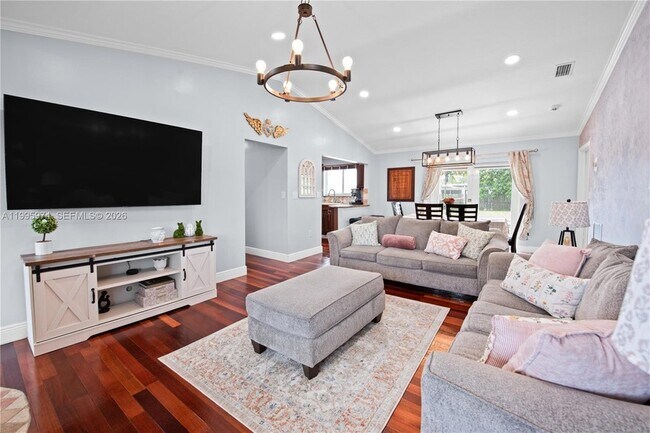 670 NW 16th St in Homestead, FL - Building Photo - Building Photo