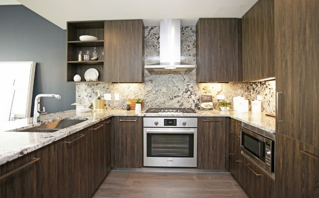 property at 702 N Hudson Ave