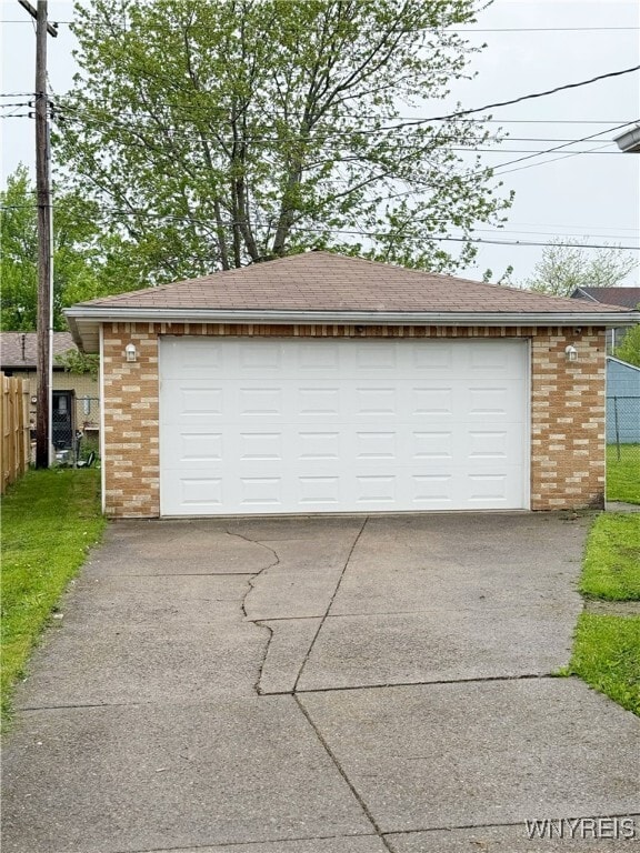 30 Nassau Ln in Cheektowaga, NY - Foto de edificio - Building Photo