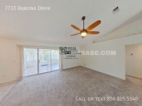 7733 Ramona Dr in Navarre, FL - Building Photo - Building Photo