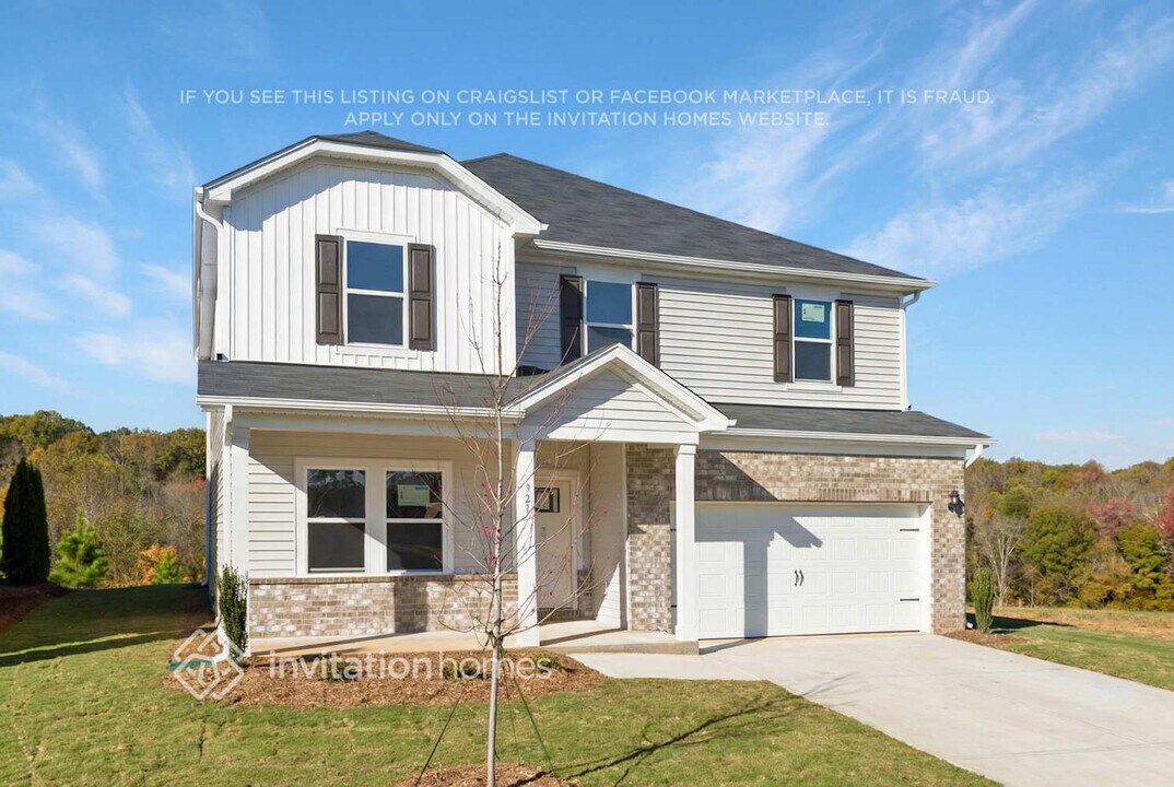 927 Cherry Stem Rd in Haw River, NC - Building Photo