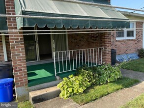 113 Gretchen Dr in Shillington, PA - Building Photo - Building Photo