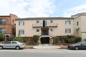 650 Landfair Ave in Los Angeles, CA - Building Photo - Building Photo