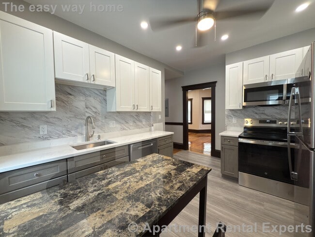 property at 85 Albion St