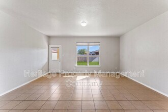 5710 Abiding Way in San Antonio, TX - Building Photo - Building Photo
