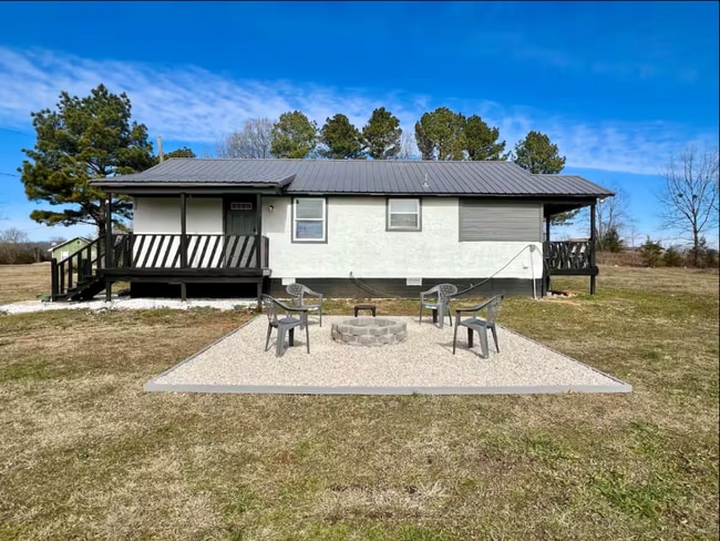 property at 556 Brady Mountain Rd
