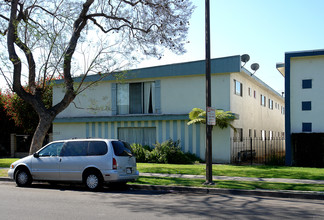 11572 Stuart Dr in Garden Grove, CA - Building Photo - Building Photo