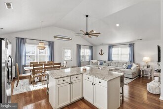 1527 Bay Ave in Ocean City, NJ - Building Photo - Building Photo