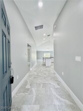 489 Lenox Ave in Lehigh Acres, FL - Building Photo - Building Photo