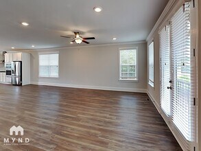 4030 Maypop Ln in Roswell, GA - Foto de edificio - Building Photo