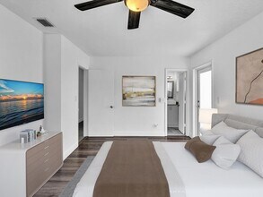 4560 NW 3rd Ave in Fort Lauderdale, FL - Building Photo - Building Photo