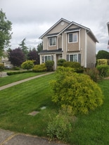 17602 108th St Ct E in Bonney Lake, WA - Building Photo