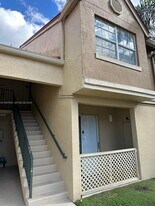 18304 NW 68th Ave in Hialeah, FL - Building Photo