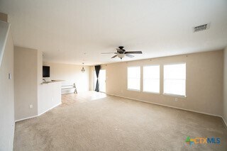 5757 Columbia Dr in Schertz, TX - Building Photo - Building Photo
