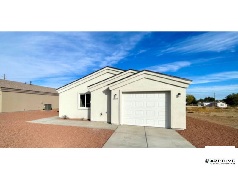 2855 E John L Ave in Kingman, AZ - Building Photo