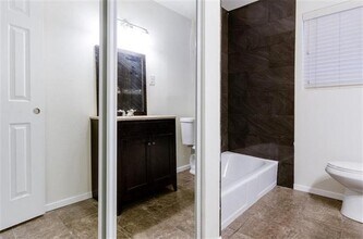 5114 Columbia Ave in Dallas, TX - Building Photo - Building Photo