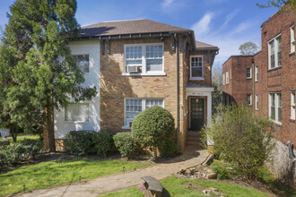 846 Briarcliff Road in Atlanta, GA - Building Photo - Primary Photo