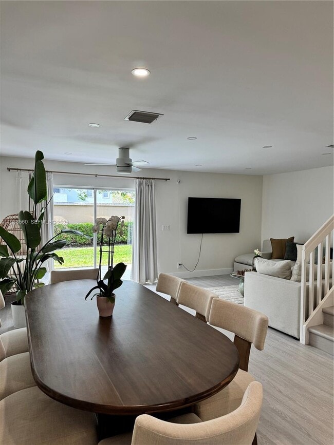 4453 SW 11th Pl in Deerfield Beach, FL - Building Photo - Building Photo