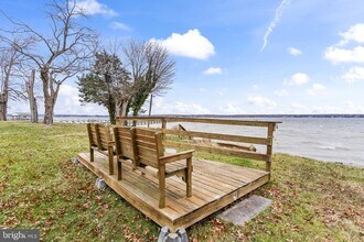 25001 Half Pone Point Rd in Hollywood, MD - Building Photo - Building Photo