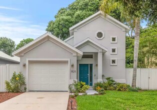 1826 Castile St in St. Augustine, FL - Building Photo - Building Photo
