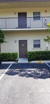 3752 NW 91st Ln in Sunrise, FL - Building Photo