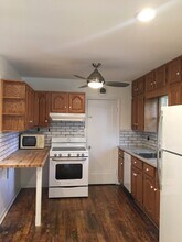 907 Pleasant Dr in Ypsilanti, MI - Building Photo - Building Photo