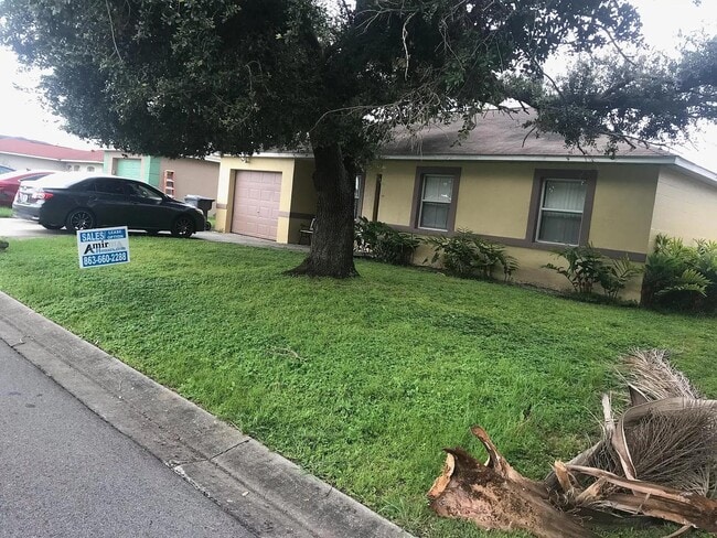 409 Red Hawk Loop in Winter Haven, FL - Building Photo - Building Photo