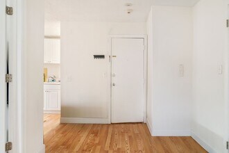 5 N Margin St, Unit 9 in Boston, MA - Building Photo - Building Photo