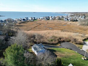 58 Economy Dr in Westbrook, CT - Building Photo - Building Photo