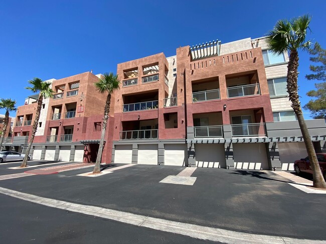 property at 67 E Agate Ave